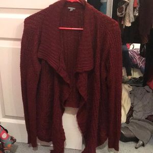 💰$5 w purchase - burgundy knit cardigan